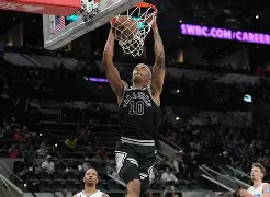 马刺vs雄鹿回放